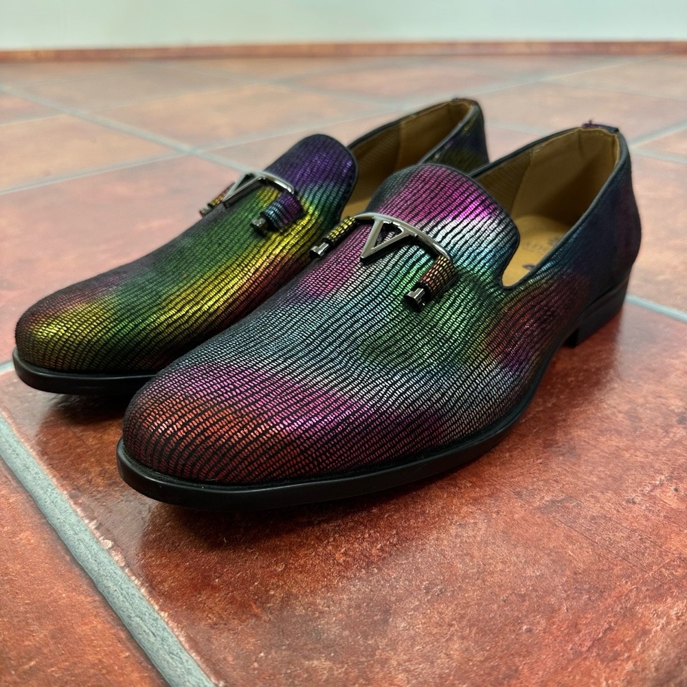 Unique Adolfo Multicolor Textured Metallic Emblem Mens Loafers Size 8